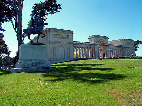 Palace of the Legion of Honor Ansicht Reiseführer  Wunderschön gelegen: Palace of the Legion of Honor