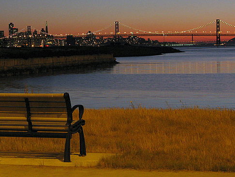  Bildansicht von Citysam  Sonnenuntergang über Oakland